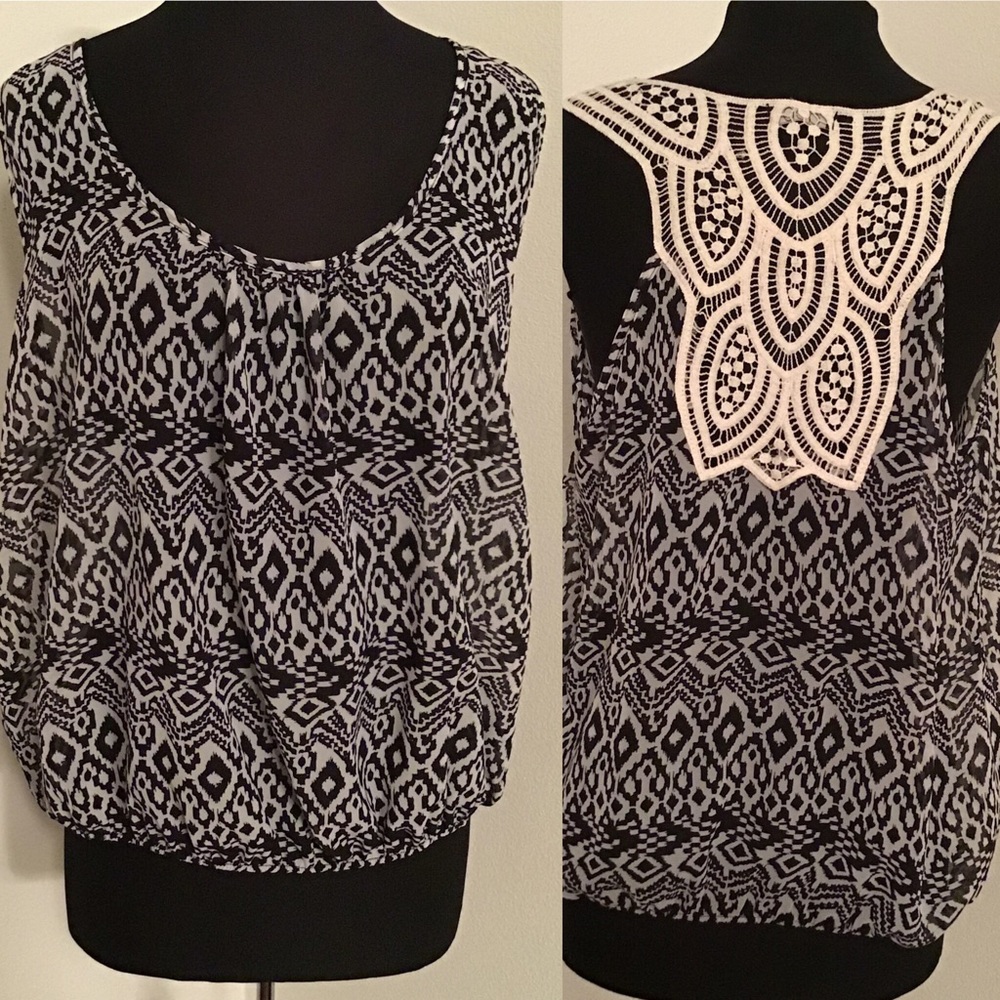 📌3/$20-Sheer, Printed Tank with Crocheted Back